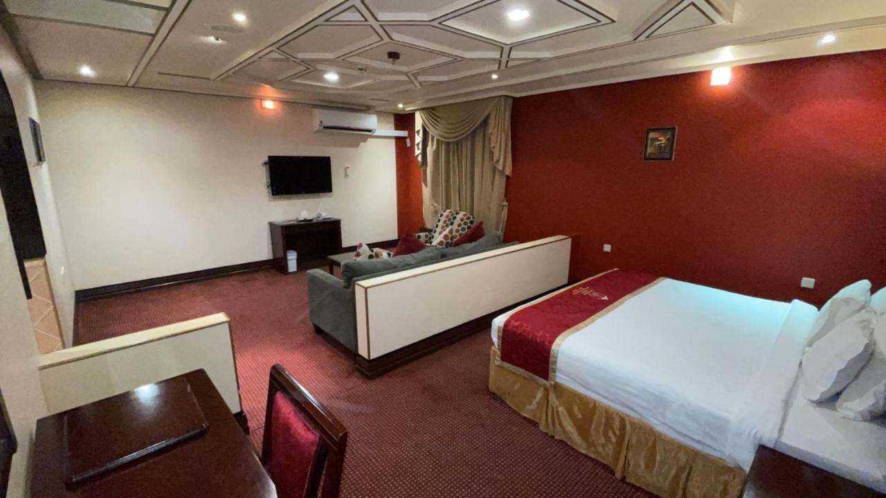 Al Mansour Grand Hotel Ḩafar al Bāţin Dış mekan fotoğraf