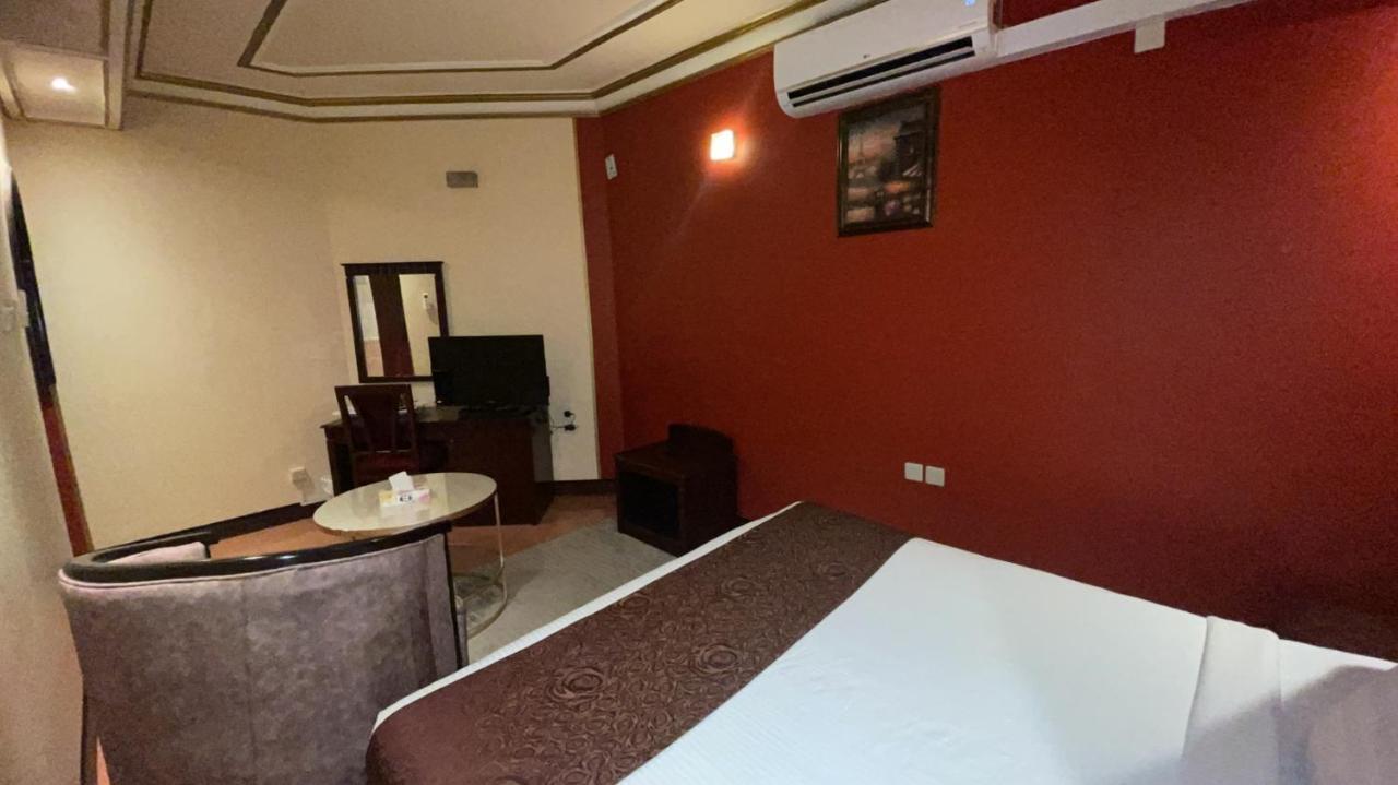 Al Mansour Grand Hotel Ḩafar al Bāţin Dış mekan fotoğraf