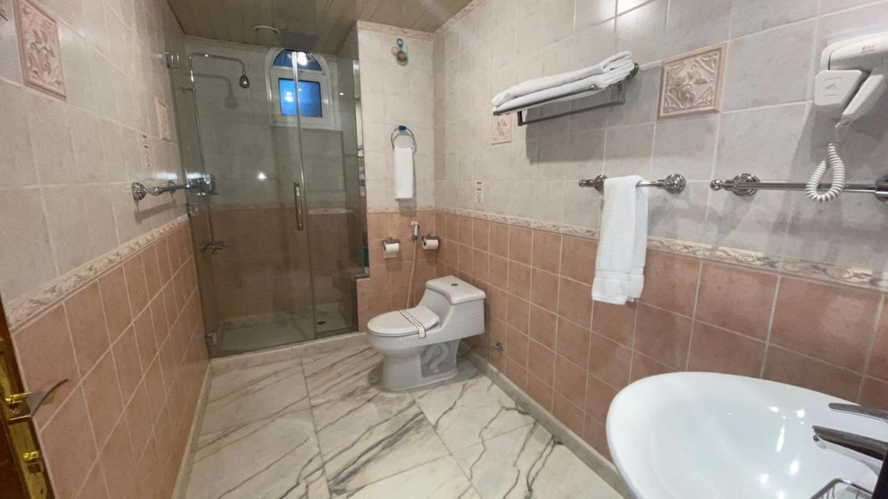 Al Mansour Grand Hotel Ḩafar al Bāţin Dış mekan fotoğraf