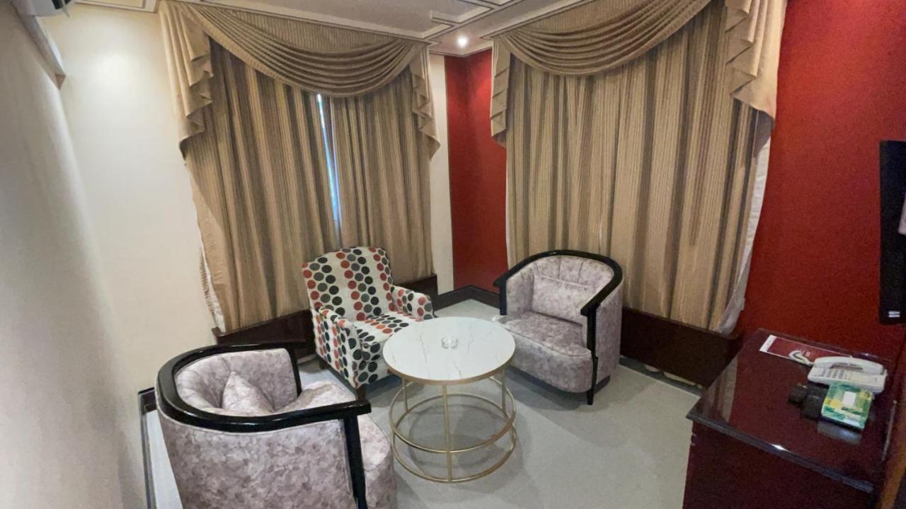 Al Mansour Grand Hotel Ḩafar al Bāţin Dış mekan fotoğraf